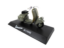 Piaggio Vespa 98 (1946) - 1/18 Maisto Véhicule Miniature Scooter Moto S0005