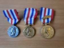 Lot medailles du travail - medailles,