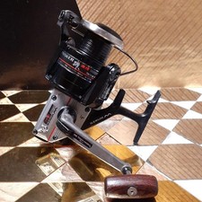 DAIWA WHISKER ISO Moulinet de lancer de pêche Silver Croaker SandBorer B13658