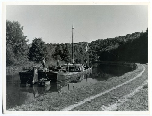 Bateau fond plat - sur, une