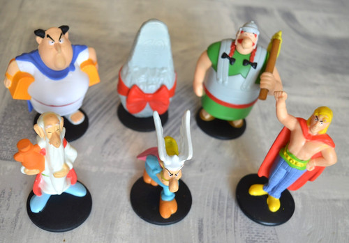 Lot figurines de - de, la