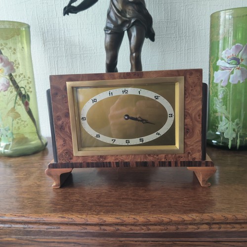 Pendule jours style - 8,