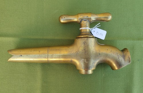 Ancien robinet soutirage - ancien,