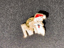 (Z9) PINS BADGE ENAMEL VINTAGE COLLECTION PERE NOEL LETTRE M