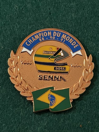 Pin ayrton senna mc - f1,