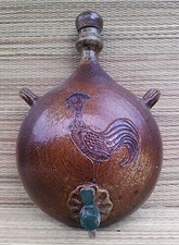 Ancienne bouteille murale