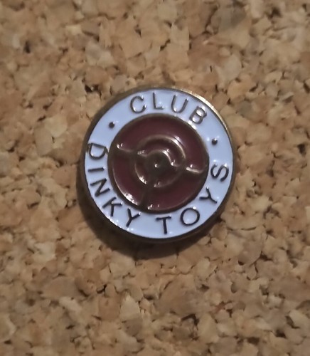 Pin jouets anciens - pin's,