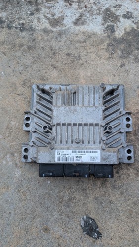 Calculateur moteur ecu ford - calculateur,