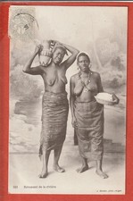 CPA - NU AFRICAIN -  REVENANT