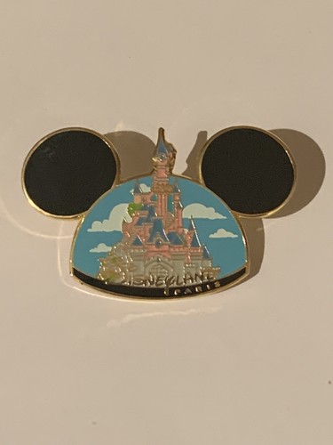 Disneyland paris pin - 🏰,