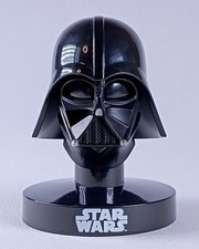 Dark Vador - collection réplique de casque Star Wars Bandai du Japon