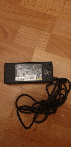 Chargeur adaptateur - /,
