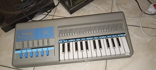 Piano bontempi année 70 - b3,