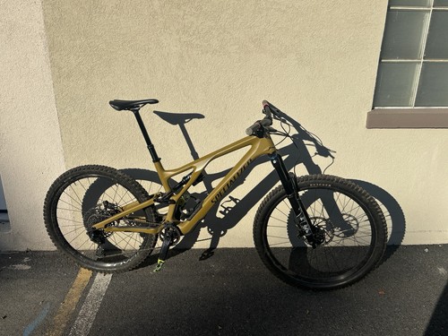 Used 2023 specialized - used,