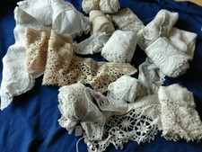 1   LOT DE DENTELLES DIVERSES