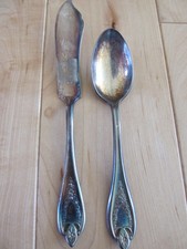 ONEIDA ROGERS SILVERPLATE OLD