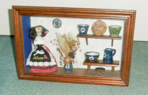Rare mini vitrine decor alsace - vitrine,