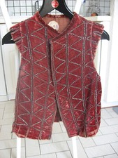 rare gilet court style renaissance en velours