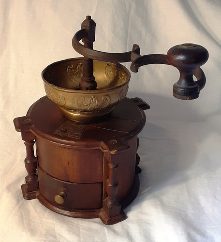 Tres rare ancien - a, cafe