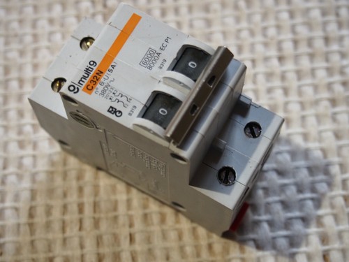 Disjoncteur bipolaire merlin - bipolaire,
