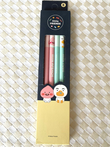 Lot crayons à - de, 4