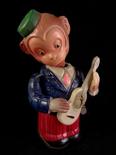 Ancien jouet mécanique