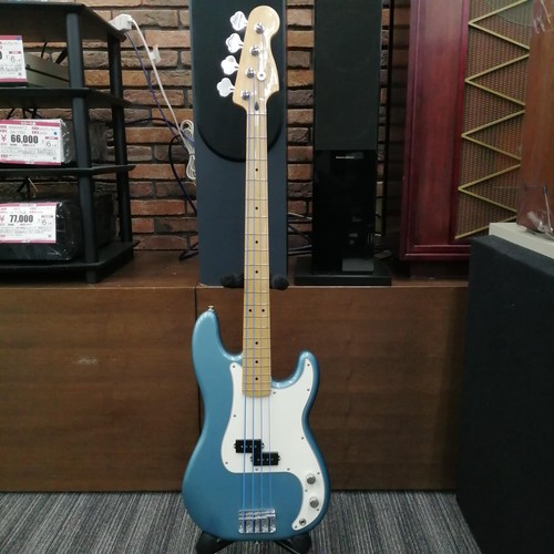 Guitare basse électrique