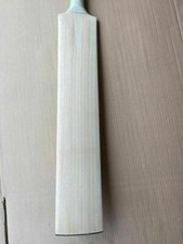 1 batte de cricket anglaise