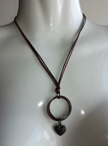 Bijoux collier ras - de, cou