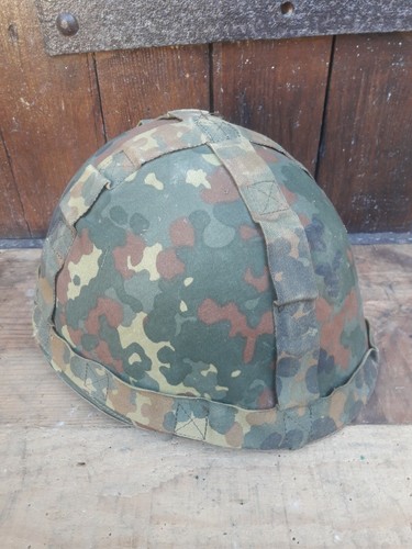 Casque militaire allemand - ,