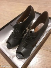 Chaussure a talon accessoire taille 42