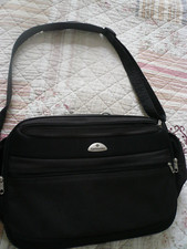 MALLETTE SACOCHE ORDINATEUR SAMSONITE ATOM 11 BLACK