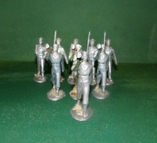 Quiralu Aludo lot de marins au defilé Musiciens