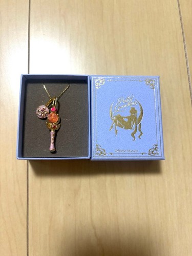Collier sailor moon - collier,