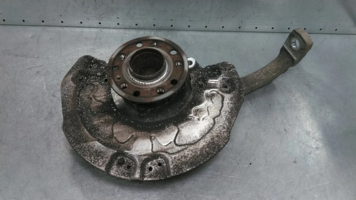 Fusee avant droite - fusee,