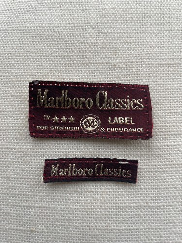 Marlboro étiquette tissé