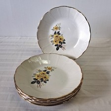 6 assiettes creuses de chez