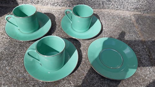 Tasses soucoupes de - soucoupes,