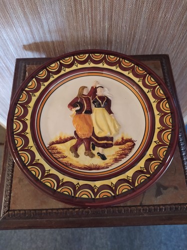 Assiette décorative - décorative, en
