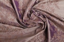 Coupon Soie Brodée Guirlande