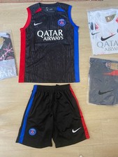 Ensemble PSG Adulte Maillot Sans Manche Et Short Paris Saint Germain