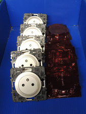 5 mecanismes de prises affleurante celiane titane legrand