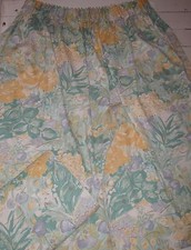PAIRE DE RIDEAUX VINTAGE 64"WX53"L" POLYESTER + COTON DOUBLÉS FLEURS  
