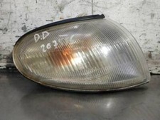 2357NA feu avant droit pour