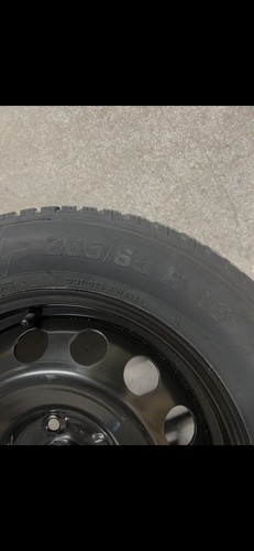 Pneu 205 r16 - r16, monté