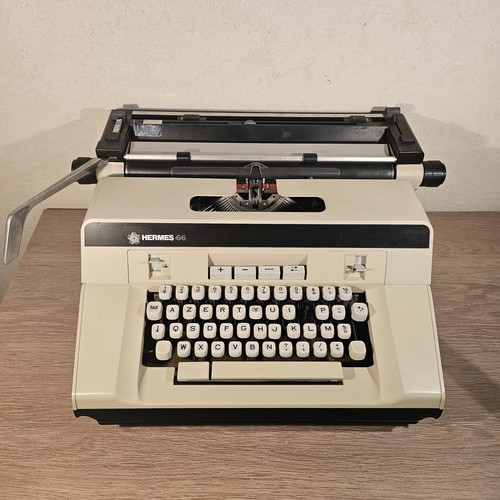 Machine ecrire ancienne - machine,