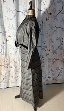 Joli ensemble jupe corsage du début  XXème