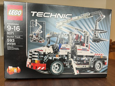 LEGO TECHNIC: Bucket Truck