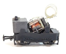 Réf 3416 JOUEF UN BOGIE MOTEUR  BB 67001 ou 9200  POUR CHASSIS PLASTIQUE HO