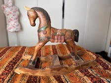 cheval à bascule vintage en